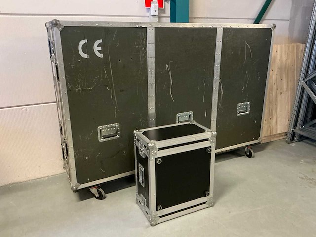 2000 midas xl250-48 analoge mengtafel - afbeelding 10 van  18