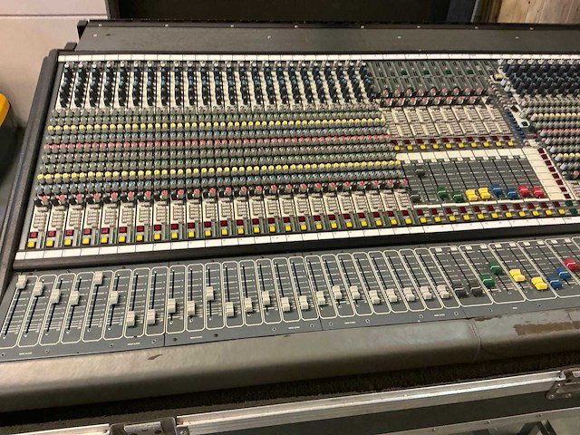 2000 midas xl250-48 analoge mengtafel - afbeelding 12 van  18