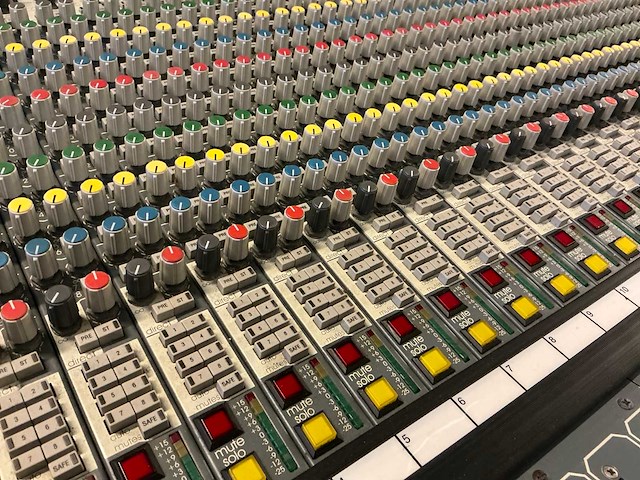 2000 midas xl250-48 analoge mengtafel - afbeelding 14 van  18