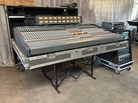 2000 midas xl3 analoge mengtafel met fx rack