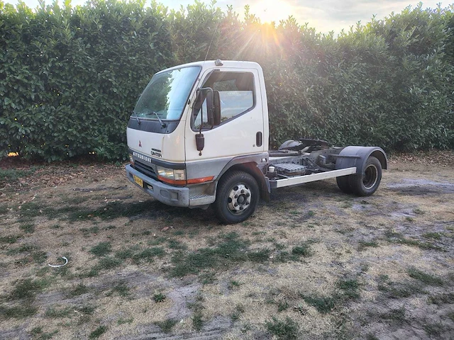 2000 mitsubishi canter 3.9 fe 35 bedrijfswagen - afbeelding 1 van  15