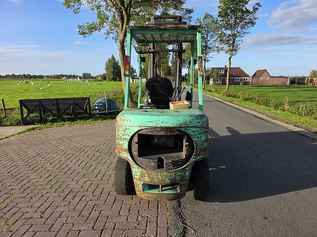 2000 mitsubishi fd30k vorkheftruck - afbeelding 19 van  19