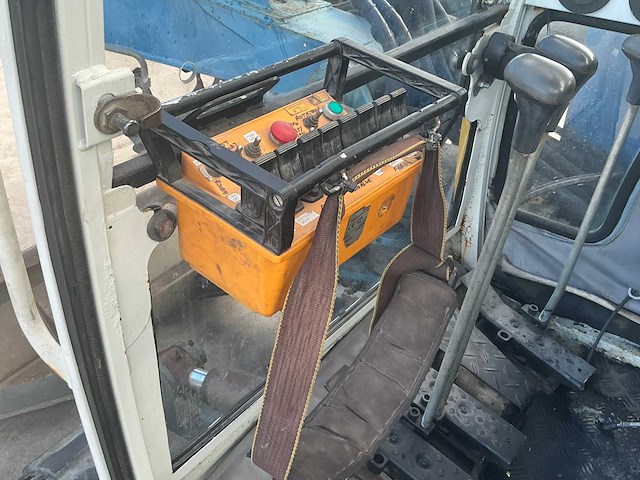 2000 neuson 8002 rdv 2003 kefdrill kd 33 gw grondboor hydroklem - afbeelding 35 van  56