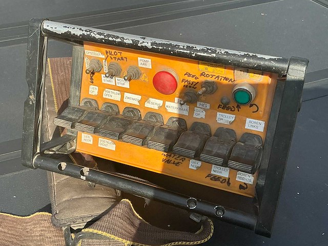 2000 neuson 8002 rdv 2003 kefdrill kd 33 gw grondboor hydroklem - afbeelding 52 van  56