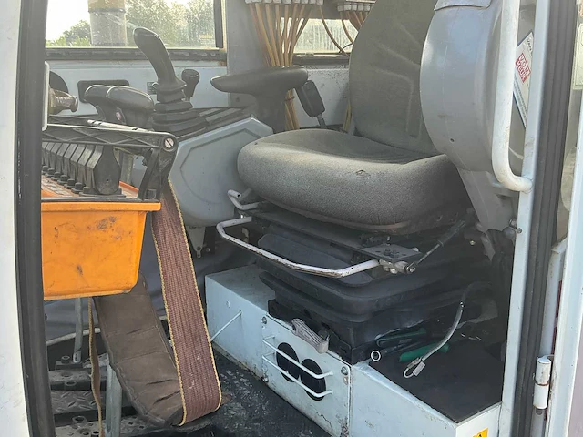 2000 neuson 8002 rdv 2003 kefdrill kd 33 gw grondboor hydroklem - afbeelding 43 van  56