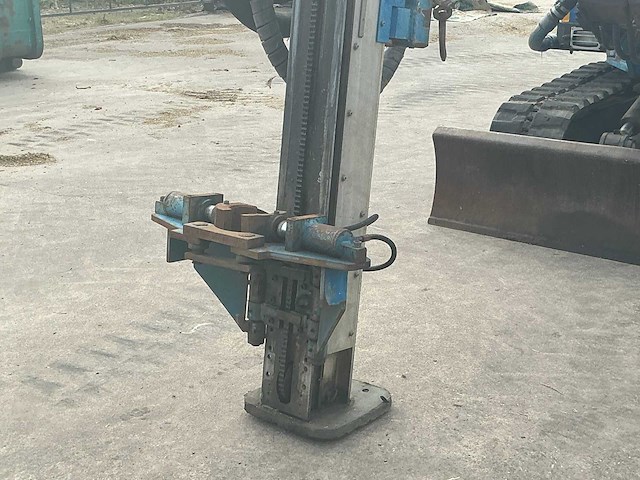 2000 neuson 8002 rdv 2003 kefdrill kd 33 gw grondboor hydroklem - afbeelding 15 van  33
