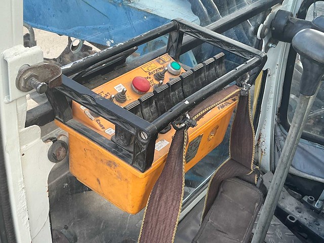 2000 neuson 8002 rdv 2003 kefdrill kd 33 gw grondboor hydroklem - afbeelding 23 van  33