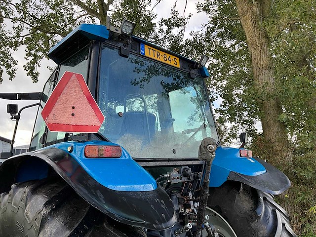 2000 new holland tm135 vierwielaangedreven landbouwtractor - afbeelding 8 van  43