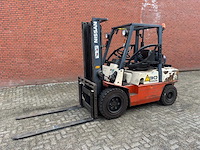 2000 nissan ugj02a30u 3.000 kg lpg heftruck – duplex 3,30m - afbeelding 1 van  18