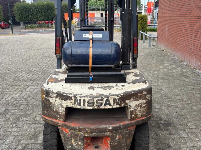 2000 nissan ugj02a30u 3.000 kg lpg heftruck – duplex 3,30m - afbeelding 17 van  18
