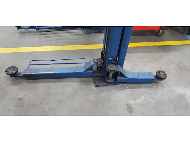 2000 nussbaum 2.30 sl hefbrug - afbeelding 4 van  5