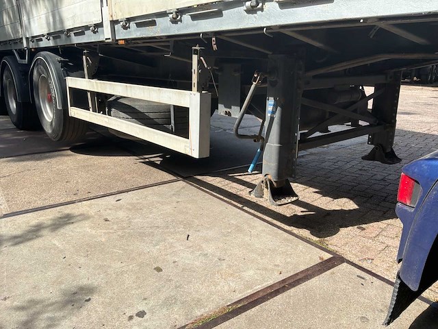2000 pacton t3-003 oplegger met hiab 130r kraan - afbeelding 29 van  30