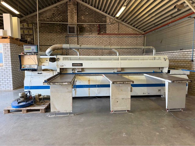 2000 panhans 693 / euro 12sf cnc-platenopdeel -en massiefhoutzaagmachine - afbeelding 25 van  25