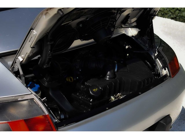 2000 porsche 996 (911) carrera convertible 3,4l "manual" - 2000 - btw auto - afbeelding 32 van  61