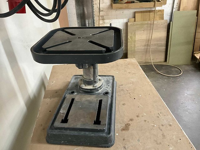 2000 quantum b 30 f kolomboormachine - afbeelding 2 van  4