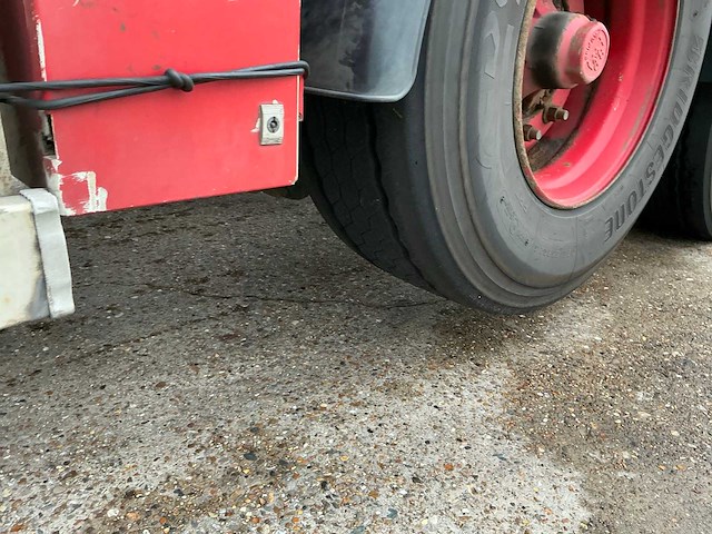 2000 renders euro 800 containerchassis oplegger - afbeelding 11 van  37