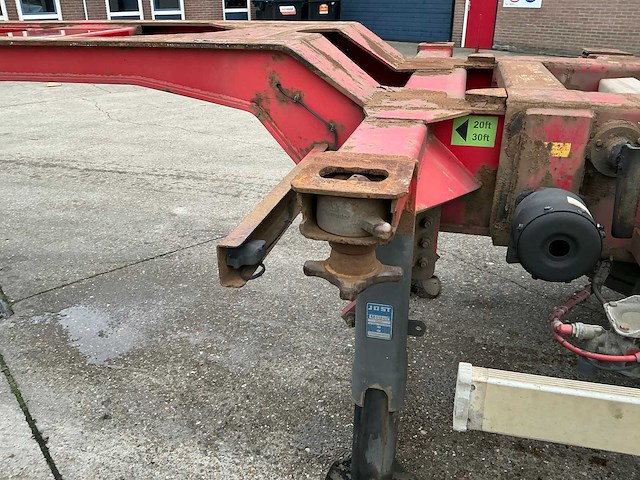 2000 renders euro 800 containerchassis oplegger - afbeelding 14 van  37