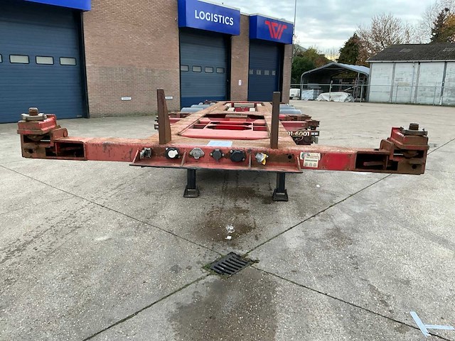 2000 renders euro 800 containerchassis oplegger - afbeelding 32 van  37