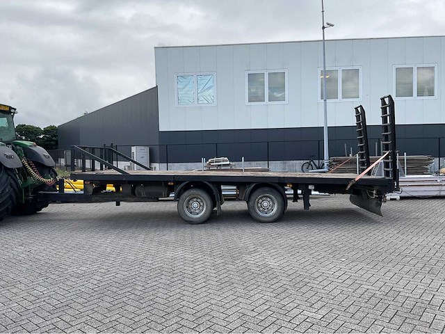 2000 renders landbouw aanhangwagen - afbeelding 2 van  22