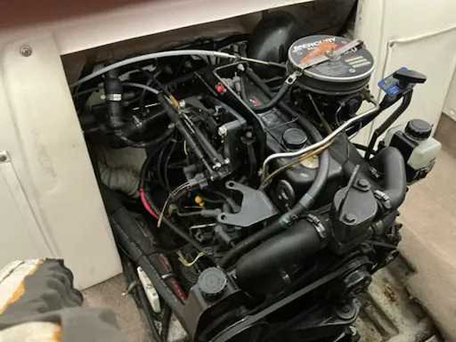 2000 rinker 180 speedboot - afbeelding 10 van  42