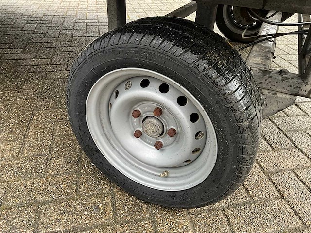 2000 sallas ss schamelwagen - afbeelding 2 van  9