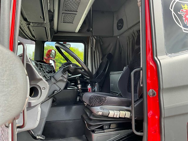 2000 scania r114l 380 vrachtwagen met race opbouw - afbeelding 4 van  67