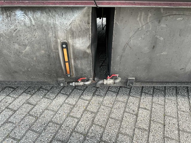 2000 scania r114l 380 vrachtwagen met race opbouw - afbeelding 20 van  67