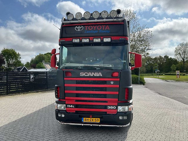 2000 scania r114l 380 vrachtwagen met race opbouw - afbeelding 18 van  67