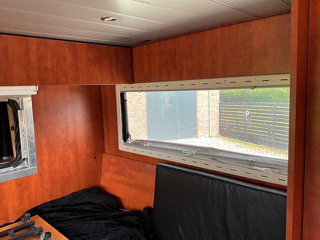 2000 scania r114l 380 vrachtwagen met race opbouw - afbeelding 60 van  67