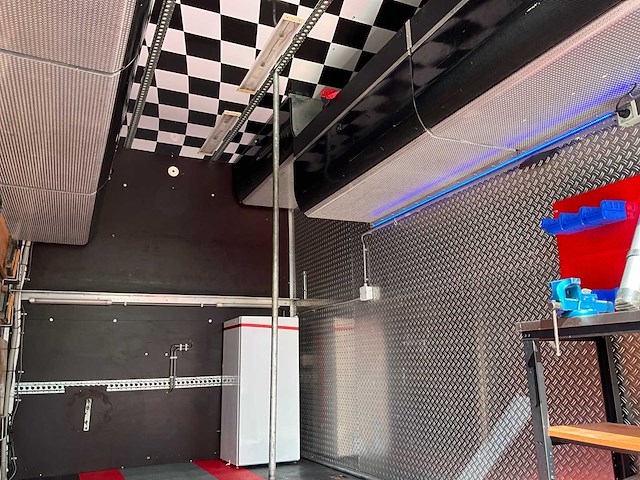 2000 scania r114l 380 vrachtwagen met race opbouw - afbeelding 42 van  67