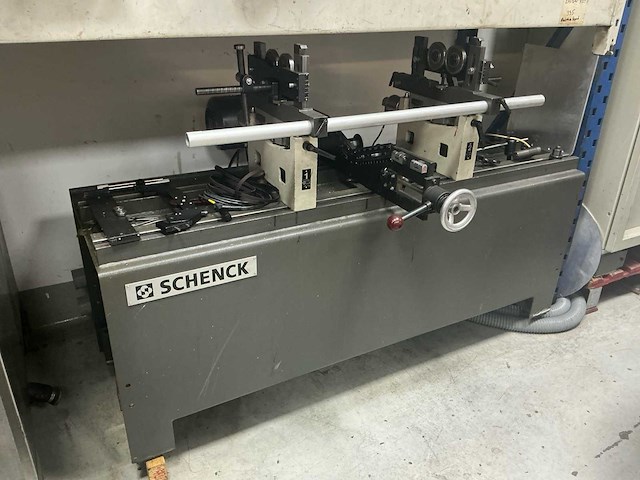 2000 schenck rs 2 bv balanceermachine - afbeelding 23 van  33