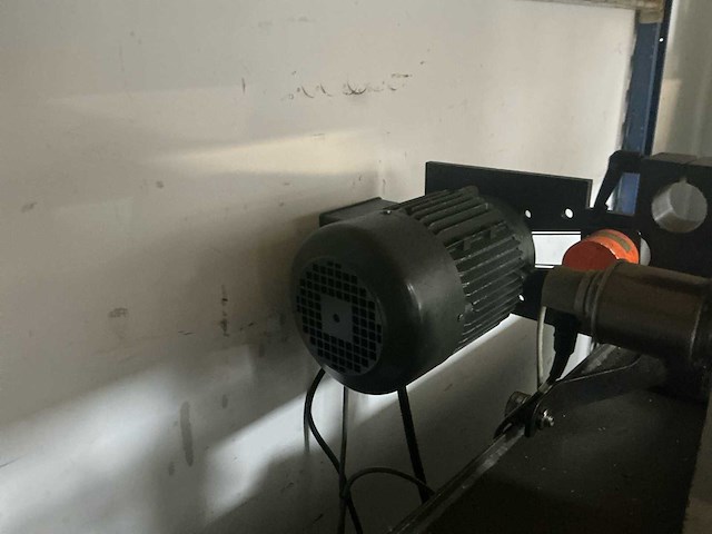 2000 schenck rs 2 bv balanceermachine - afbeelding 28 van  33