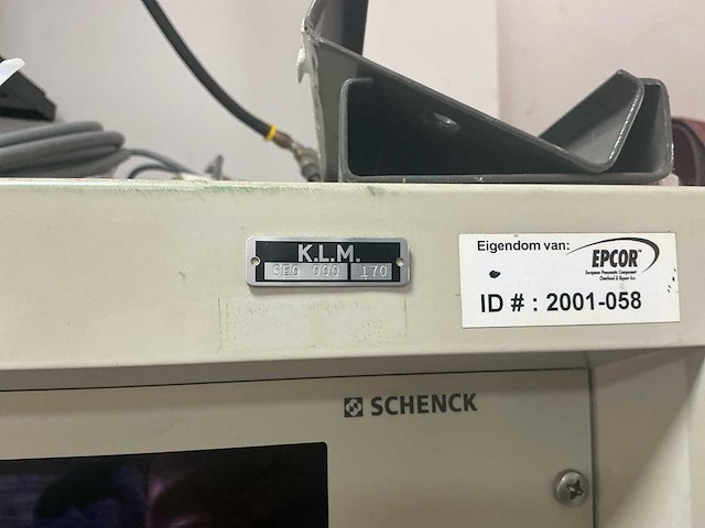 2000 schenck rs 2 bv balanceermachine - afbeelding 33 van  33