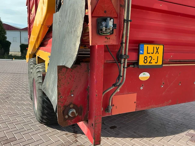 2000 schuitemaker rapide 130swv opraapwagen - afbeelding 26 van  43