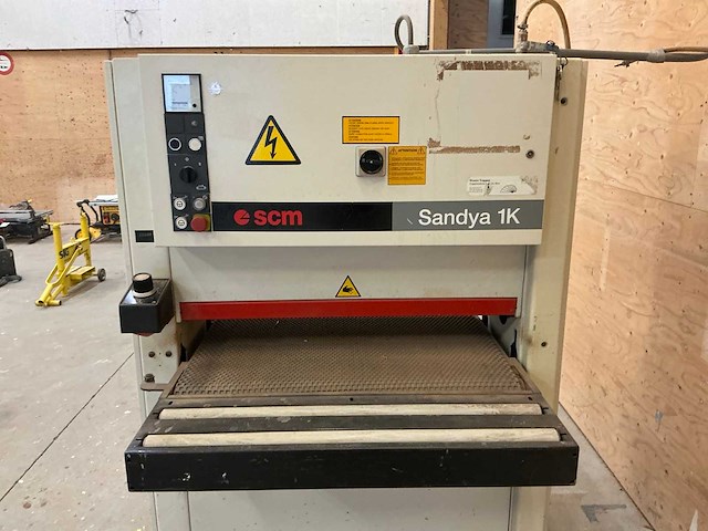 2000 scm sandya 1k / uno cs 95 breedbandschuurmachine - afbeelding 3 van  8