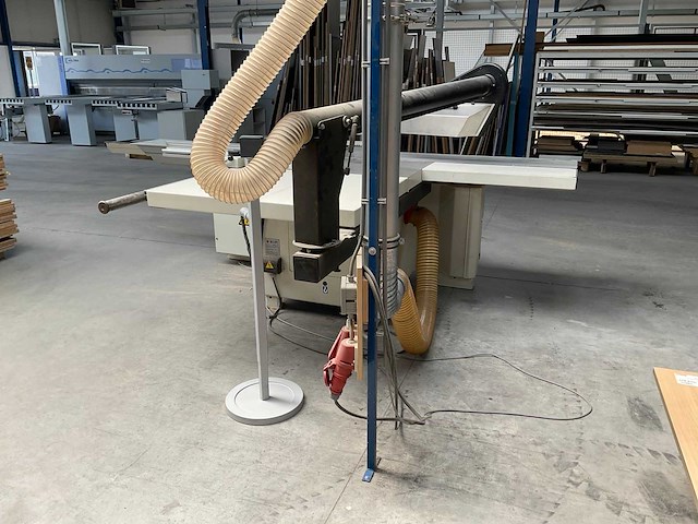 2000 scm si 400e formaatcirkelzaagmachine - afbeelding 3 van  8