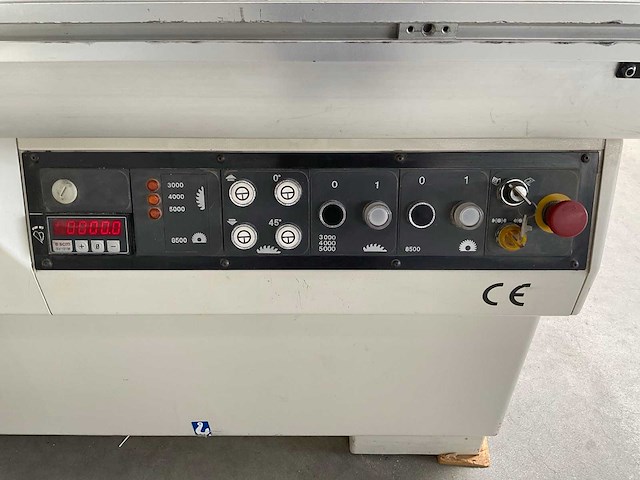 2000 scm si 400e formaatcirkelzaagmachine - afbeelding 5 van  8