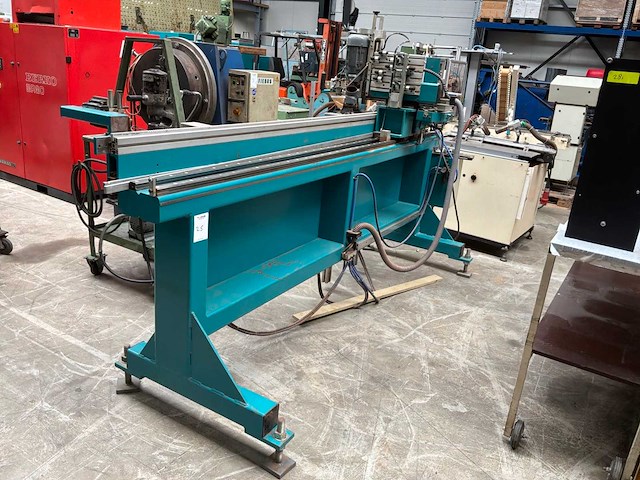 2000 select machinebouw b.v. 35500 beslagfreesmachine - afbeelding 7 van  14