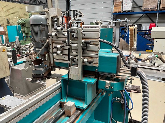 2000 select machinebouw b.v. 35500 beslagfreesmachine - afbeelding 13 van  14