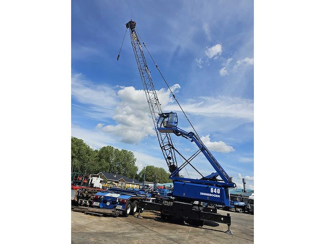 2000 sennebogen 640m mobile havenkraan - afbeelding 12 van  24