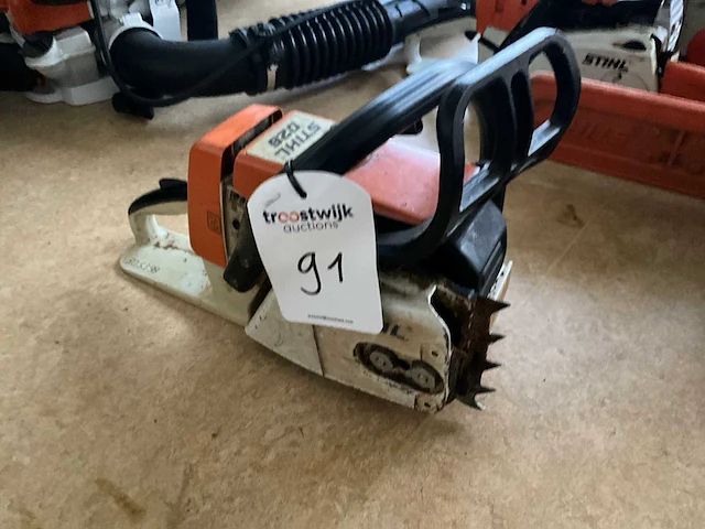 2000 stihl 026 kettingzaag - afbeelding 1 van  8