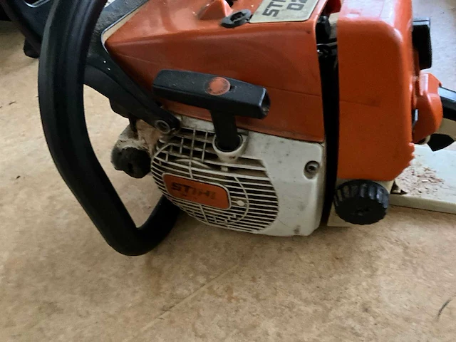 2000 stihl 026 kettingzaag - afbeelding 5 van  8