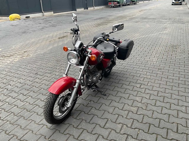 2000 suzuki - marauder 250 - motorcycle - afbeelding 1 van  12
