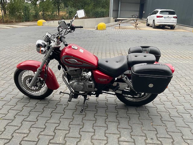 2000 suzuki - marauder 250 - motorcycle - afbeelding 6 van  12