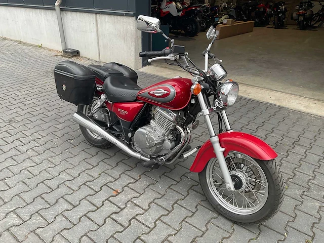 2000 suzuki - marauder 250 - motorcycle - afbeelding 11 van  12