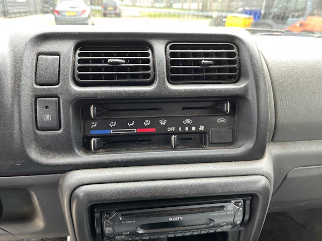 2000 suzuki jimny 1.3 jlx cabrio 4x4 personenauto np-504-g - afbeelding 14 van  29