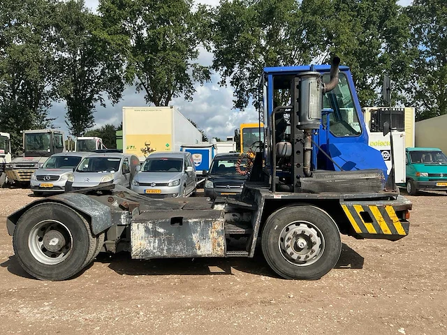 2000 terberg yt180 terminaltrekker - afbeelding 6 van  12