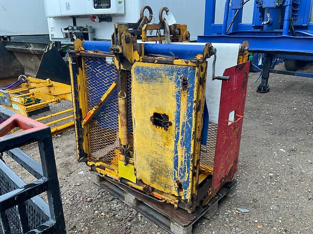 2000 tkt 6vlu hulo klem - afbeelding 1 van  7