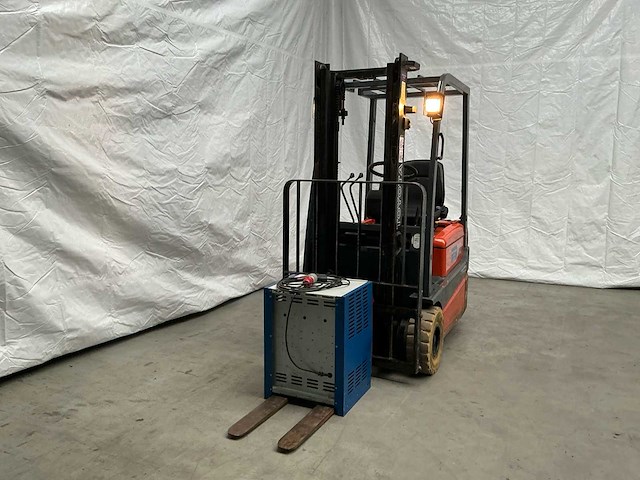 2000 toyota fbesf10 vorkheftruck - afbeelding 2 van  4