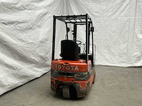 2000 toyota fbesf10 vorkheftruck - afbeelding 4 van  4